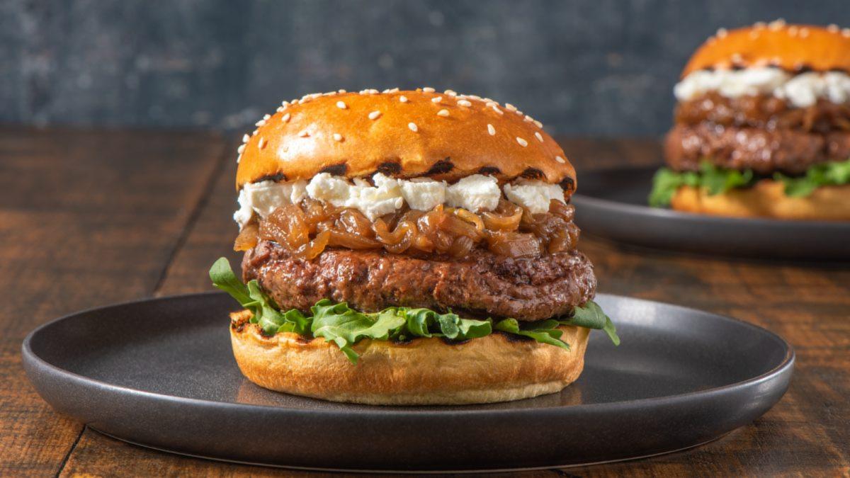 Top 2 Juiciest Burgers in America – Must-Try Meat Masterpieces